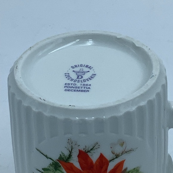 Original Czechoslovakia Poinsettia Mug - Picture 7 of 10